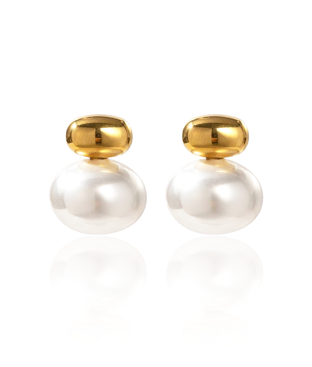 The Pearl Bubble Studs